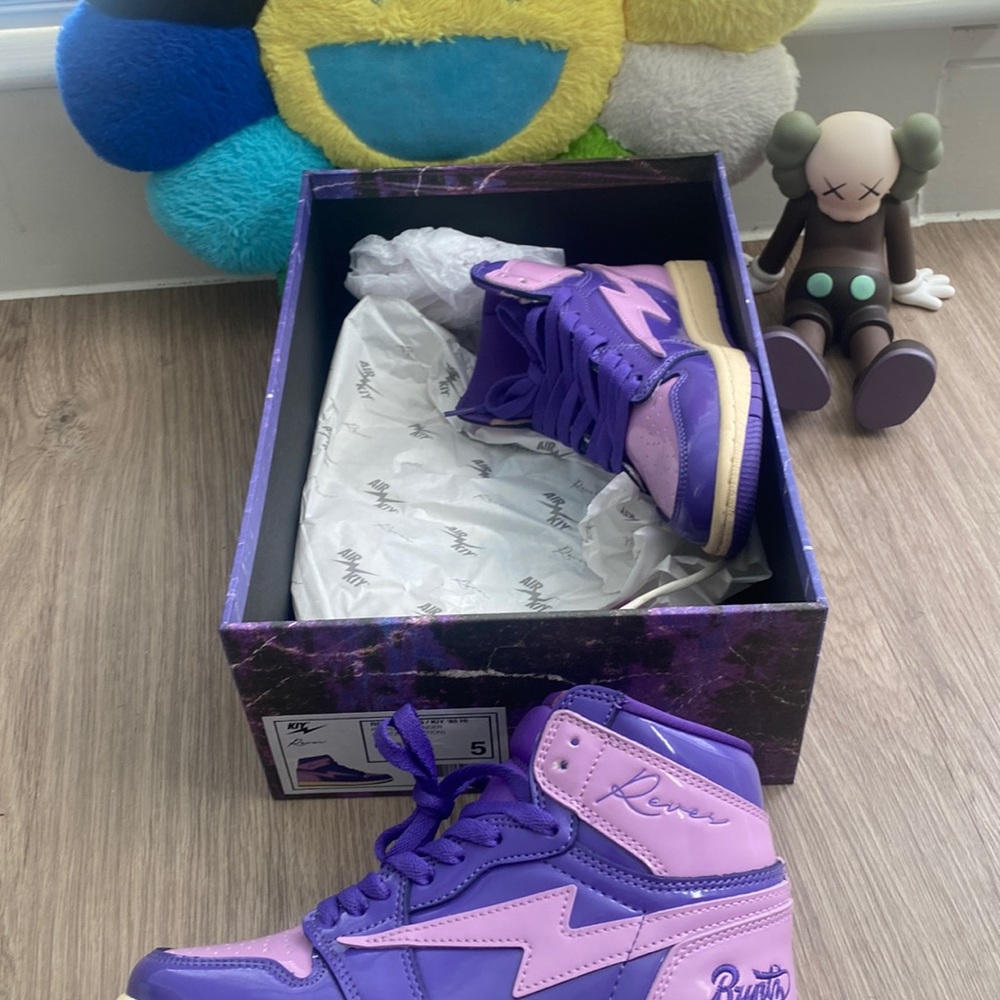 Kool kiys custom runtz edition Jordan 1 size 5